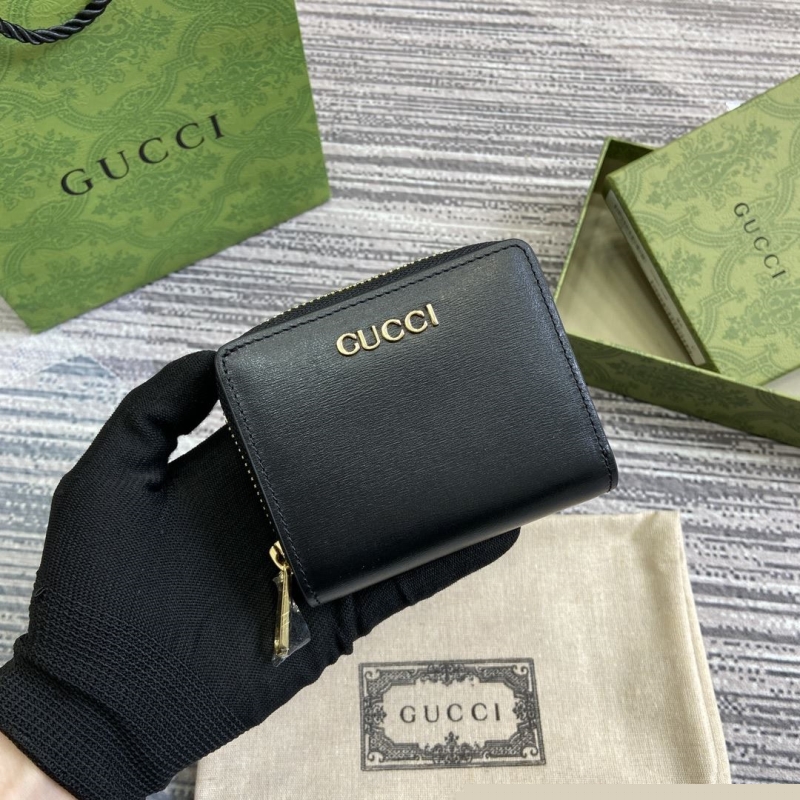 G*u*i wallets & purse